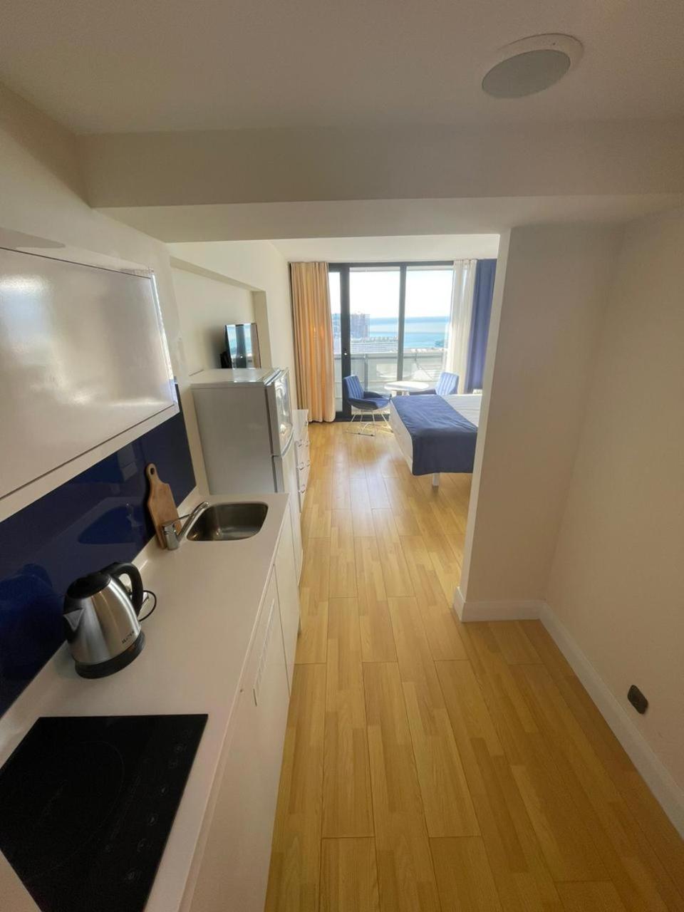 Orbi Сiti Sunshine Apartments Батуми Экстерьер фото